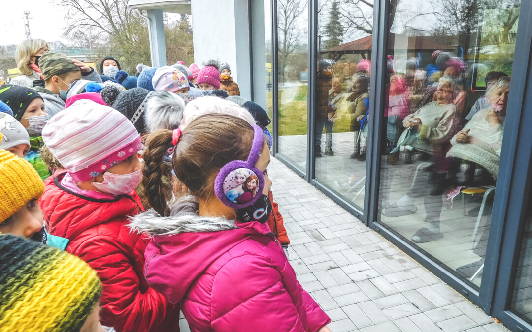 15. 1. 2021 Děti malují seniorům, tentokrát k Vánocům 2020